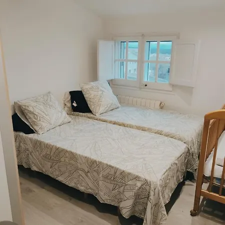 Piso En Pueblo Pequeno Tranquilo Y Acogedor Girona